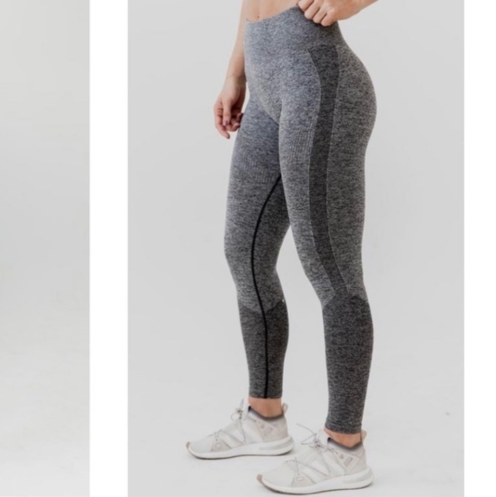 Kora seamless leggings